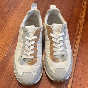 Boys Grey Zara sneakers